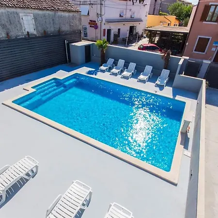 Apartmant & Rosa Medulin 4*
