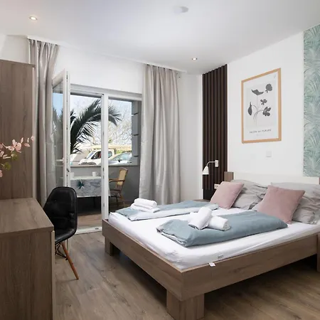 Apartmant & Rosa Medulin Guest house