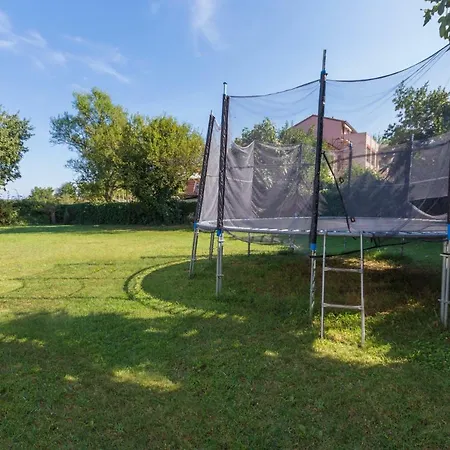 Apartmant & Rosa Medulin 4*