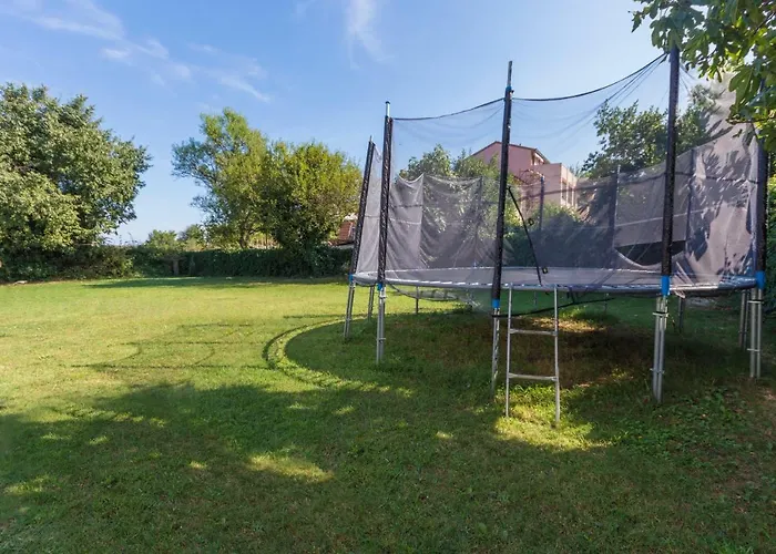 Apartmant & Rosa Medulin 4*