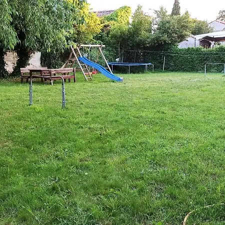 Apartmant & Rosa Medulin 4*