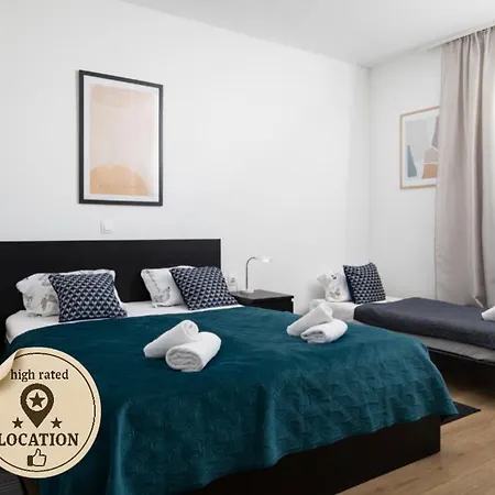 게스트하우스 Apartmant & Rosa Medulin 4*