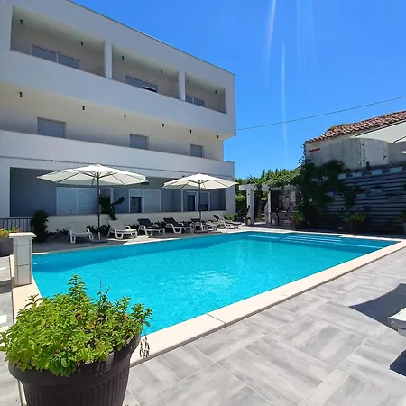 Apartmant & Rosa Medulin Vendégház Pomer