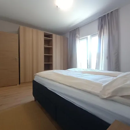 Apartmant & Rosa Medulin Pomer